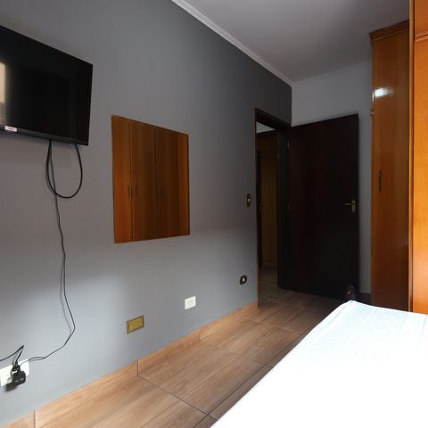 Casa à venda com 200m², 3 quartos e 8 vagasSuíte 3