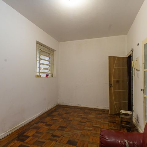 Apartamento à venda com 98m², 3 quartos e sem vaga Apartamento à venda com 98m², 3 quartos e sem vagaSala