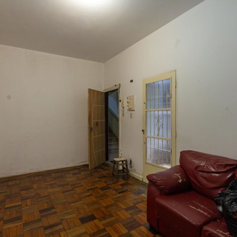 Apartamento à venda com 98m², 3 quartos e sem vaga Apartamento à venda com 98m², 3 quartos e sem vagaSala