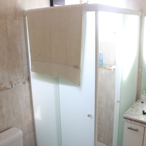 Casa à venda com 473m², 3 quartos e 8 vagasBanheiro da Suíte 3