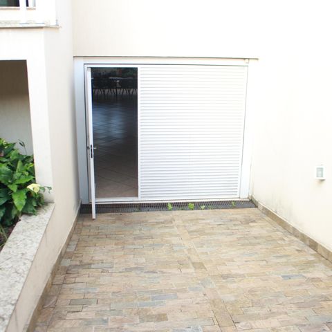 Casa à venda com 473m², 3 quartos e 8 vagasFachada
