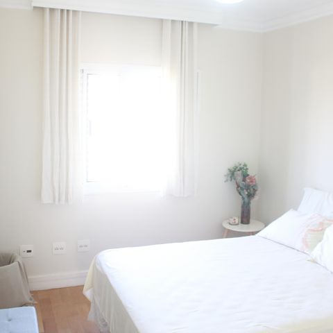 Casa à venda com 473m², 3 quartos e 8 vagasQuarto 2 - Suíte