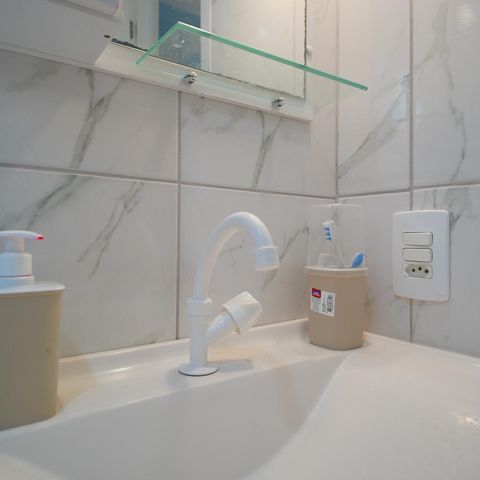 Apartamento à venda com 40m², 2 quartos e 1 vaga Apartamento à venda com 40m², 2 quartos e 1 vagaBanheiro