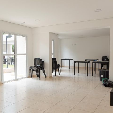 Apartamento à venda com 54m², 2 quartos e 1 vaga Apartamento à venda com 54m², 2 quartos e 1 vagaÁrea comum - Salão de festas
