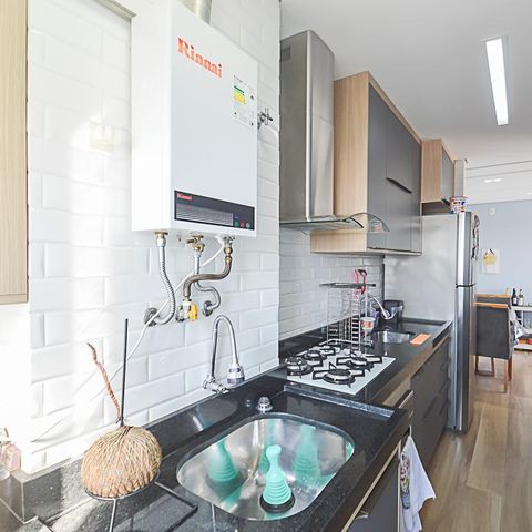 Apartamento à venda com 54m², 2 quartos e 1 vaga Apartamento à venda com 54m², 2 quartos e 1 vagaCozinha e Área de Serviço