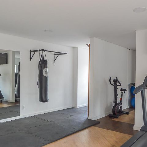 Apartamento à venda com 54m², 2 quartos e 1 vaga Apartamento à venda com 54m², 2 quartos e 1 vagaÁrea comum - Academia