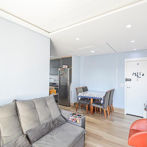 Apartamento à venda com 54m², 2 quartos e 1 vaga Apartamento à venda com 54m², 2 quartos e 1 vagaSala