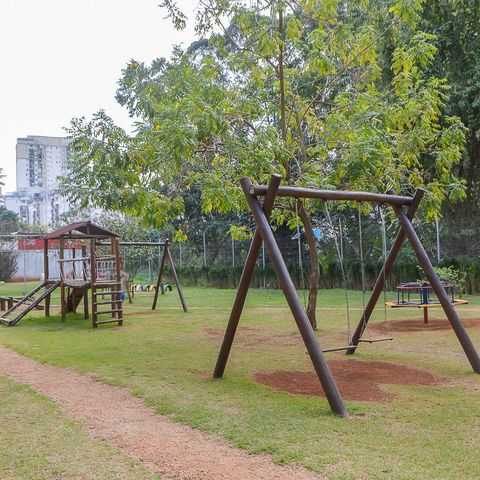 Apartamento à venda com 54m², 2 quartos e 1 vaga Apartamento à venda com 54m², 2 quartos e 1 vagaÁrea comum - Playground