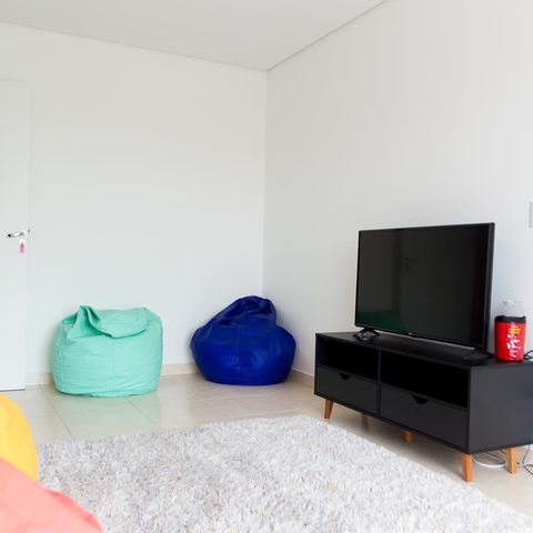 Apartamento à venda com 54m², 2 quartos e 1 vaga Apartamento à venda com 54m², 2 quartos e 1 vagaÁrea comum - Cinema