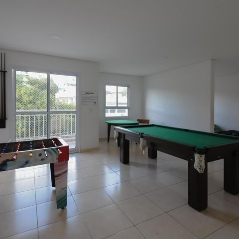 Apartamento à venda com 54m², 2 quartos e 1 vaga Apartamento à venda com 54m², 2 quartos e 1 vagaÁrea comum - Salão de jogos