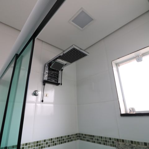 Casa à venda com 190m², 3 quartos e 4 vagasBanheiro da Suíte
