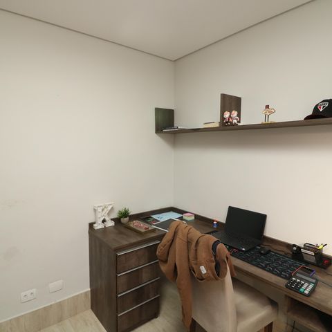 Casa à venda com 190m², 3 quartos e 4 vagasQuarto 2