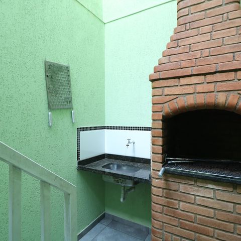 Casa à venda com 190m², 3 quartos e 4 vagasChurrasqueira