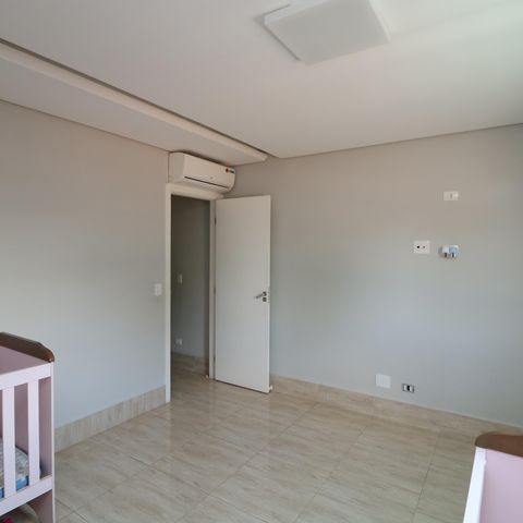 Casa à venda com 190m², 3 quartos e 4 vagasQuarto
