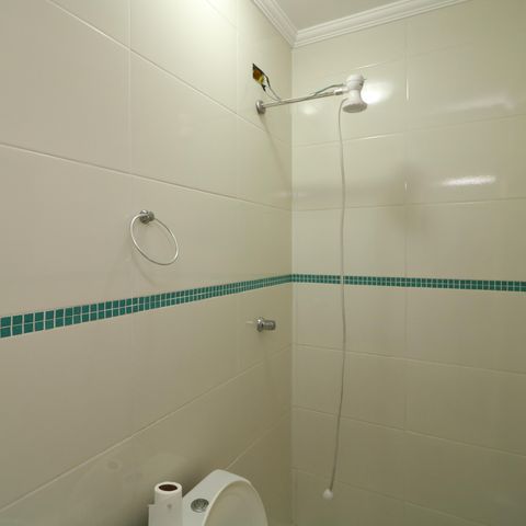 Casa à venda com 190m², 3 quartos e 4 vagasBanheiro 2