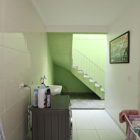 Casa à venda com 190m², 3 quartos e 4 vagasÁrea de Serviço