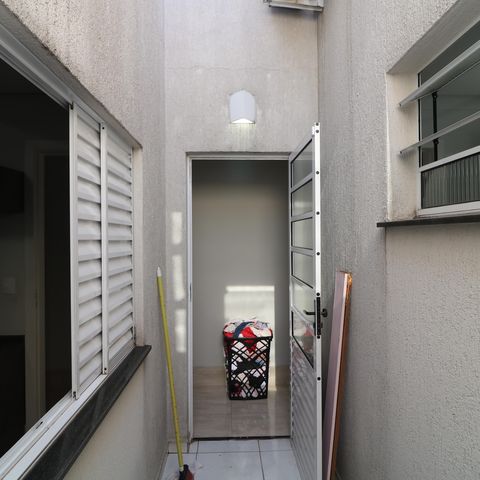 Casa à venda com 190m², 3 quartos e 4 vagasÁrea externa