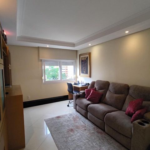 Apartamento à venda com 215m², 4 quartos e 2 vagas Apartamento à venda com 215m², 4 quartos e 2 vagasFoto 22