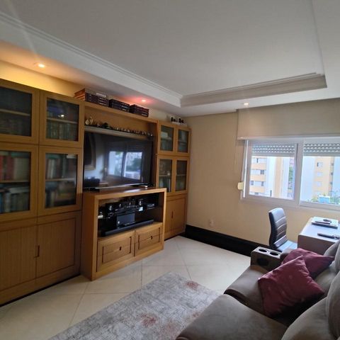Apartamento à venda com 215m², 4 quartos e 2 vagas Apartamento à venda com 215m², 4 quartos e 2 vagasFoto 23