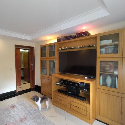 Apartamento à venda com 215m², 4 quartos e 2 vagas Apartamento à venda com 215m², 4 quartos e 2 vagasFoto 21