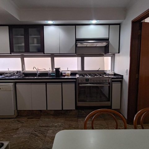 Apartamento à venda com 215m², 4 quartos e 2 vagas Apartamento à venda com 215m², 4 quartos e 2 vagasFoto 58