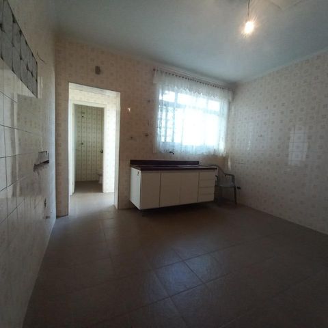 Casa à venda com 130m², 2 quartos e 1 vaga Casa à venda com 130m², 2 quartos e 1 vagaFoto 07