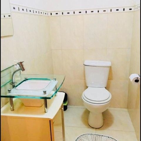 Casa à venda com 270m², 3 quartos e 5 vagas