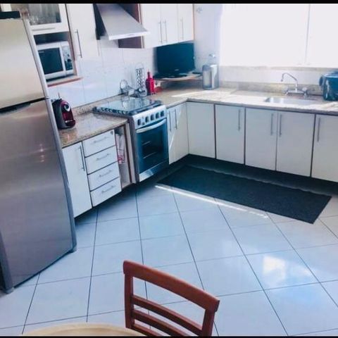 Casa à venda com 270m², 3 quartos e 5 vagas