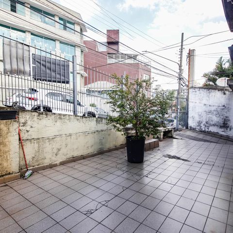 Casa à venda com 154m², 2 quartos e 3 vagasGaragem