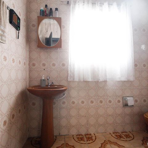 Casa à venda com 154m², 2 quartos e 3 vagasBanheiro