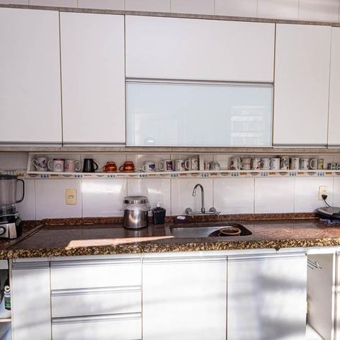 Casa à venda com 269m², 3 quartos e 1 vaga Casa à venda com 269m², 3 quartos e 1 vagaCozinha