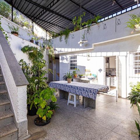 Casa à venda com 269m², 3 quartos e 1 vaga Casa à venda com 269m², 3 quartos e 1 vagaÁrea de Serviço