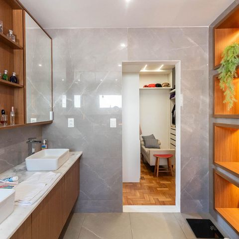 Apartamento à venda com 200m², 3 quartos e 1 vagaBanheiro da Suíte