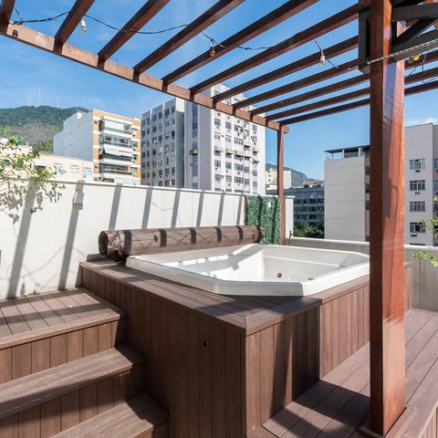 Apartamento à venda com 200m², 3 quartos e 1 vagaCobertura