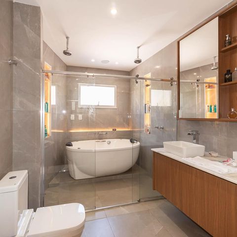 Apartamento à venda com 200m², 3 quartos e 1 vagaBanheiro da Suíte