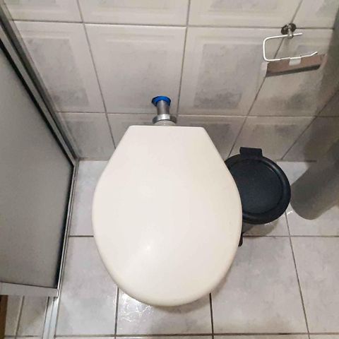 Casa à venda com 100m², 3 quartos e 2 vagas Casa à venda com 100m², 3 quartos e 2 vagasCasa 1 - Banheiro da Suíte