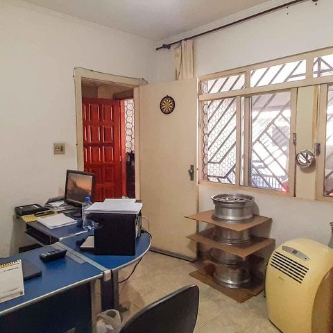 Casa à venda com 100m², 3 quartos e 2 vagas Casa à venda com 100m², 3 quartos e 2 vagasCasa 1 - Sala