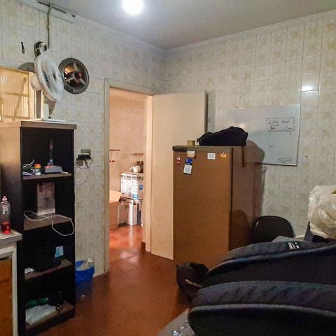 Casa à venda com 100m², 3 quartos e 2 vagas Casa à venda com 100m², 3 quartos e 2 vagasCasa 1 - Cozinha