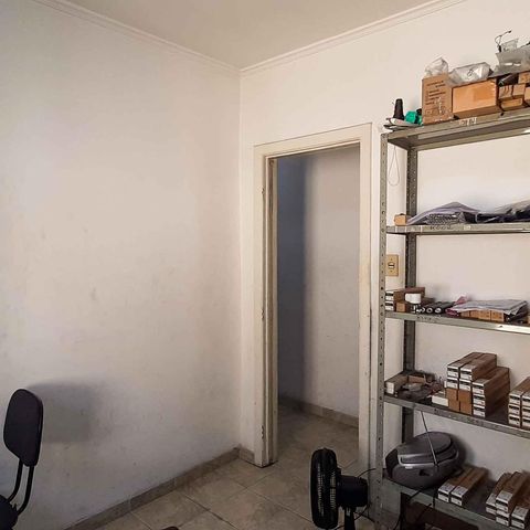 Casa à venda com 100m², 3 quartos e 2 vagas Casa à venda com 100m², 3 quartos e 2 vagasCasa 1 - Quarto