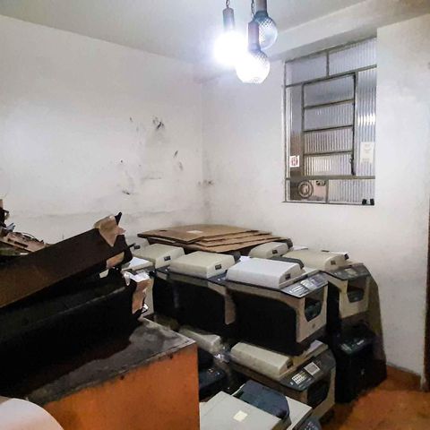 Casa à venda com 100m², 3 quartos e 2 vagas Casa à venda com 100m², 3 quartos e 2 vagasCasa 2 - Cozinha