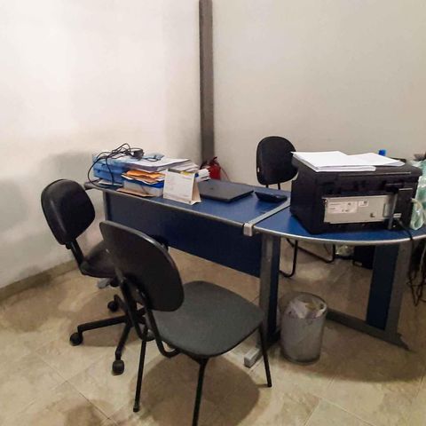 Casa à venda com 100m², 3 quartos e 2 vagas Casa à venda com 100m², 3 quartos e 2 vagasCasa 1 - Sala