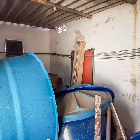 Casa à venda com 100m², 3 quartos e 2 vagas Casa à venda com 100m², 3 quartos e 2 vagasCasa 1 - Área de Serviço