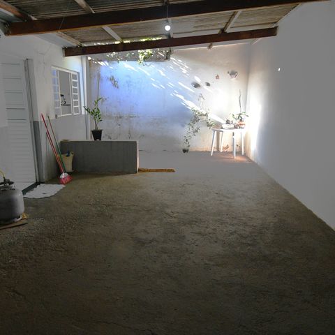 Casa à venda com 160m², 2 quartos e 1 vagaÁrea de Serviço