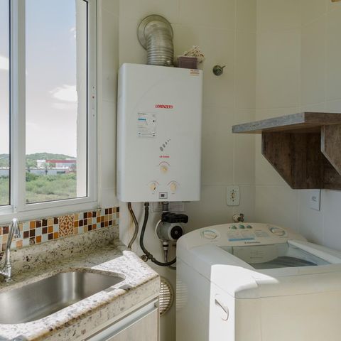 Apartamento para alugar com 81m², 2 quartos e 2 vagasCozinha / Área de Serviço