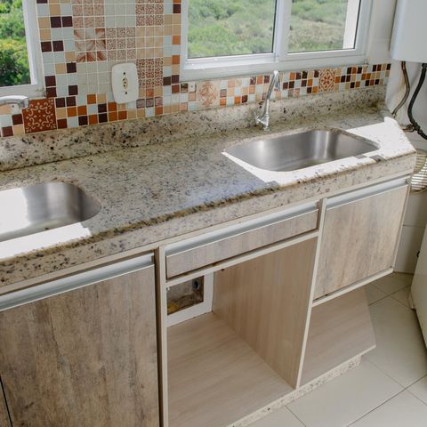 Apartamento para alugar com 81m², 2 quartos e 2 vagasCozinha / Área de Serviço