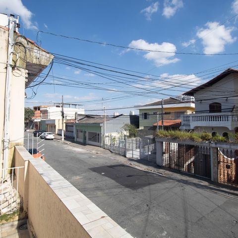 Casa à venda com 192m², 2 quartos e 1 vaga Casa à venda com 192m², 2 quartos e 1 vagaÁrea Externa