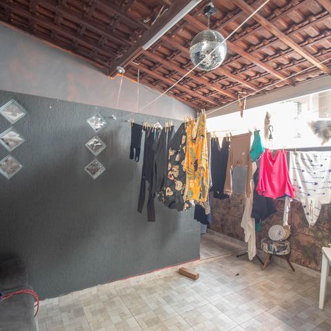 Casa à venda com 192m², 2 quartos e 1 vaga Casa à venda com 192m², 2 quartos e 1 vagaÁrea de Serviço