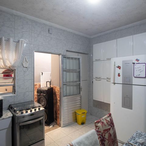 Casa à venda com 192m², 2 quartos e 1 vaga Casa à venda com 192m², 2 quartos e 1 vagaCozinha