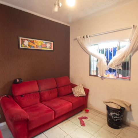 Casa à venda com 192m², 2 quartos e 1 vaga Casa à venda com 192m², 2 quartos e 1 vagaSala