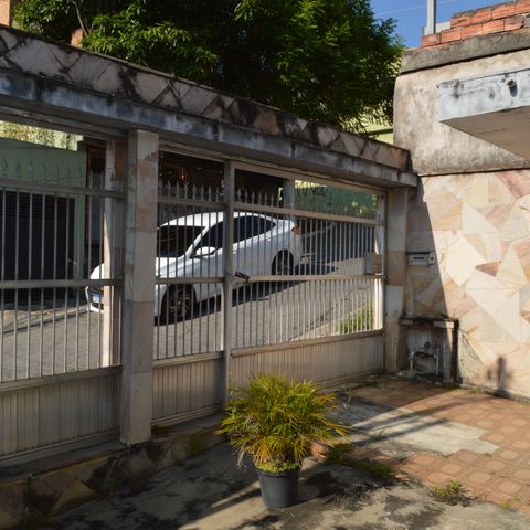 Casa para alugar com 300m², 4 quartos e 3 vagasGaragem